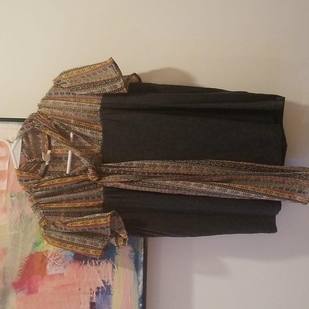 Anthropologie Tiny Joy Tie Neck Pussy Bow Blouse Gray